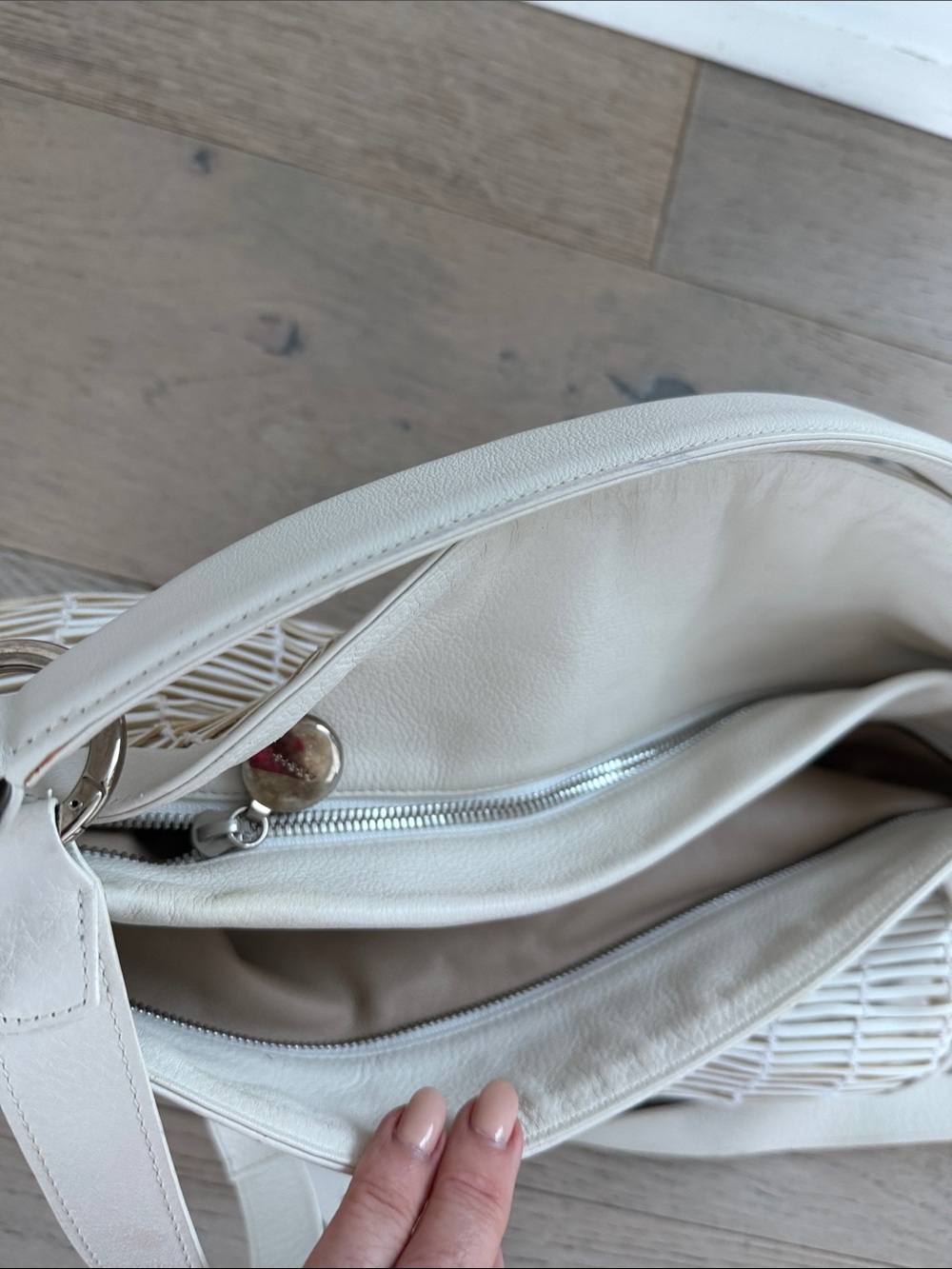Akris White Woven Shoulder Bag - Picture 9 of 16